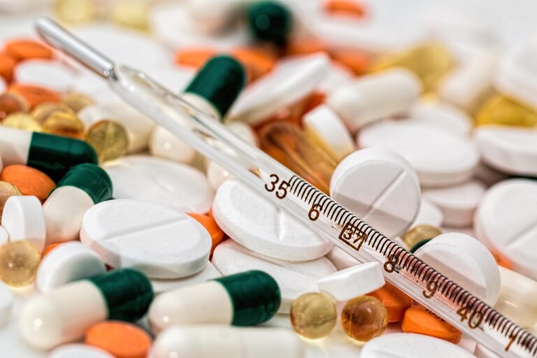 cate zile de concediu medical poate da medicul specialist